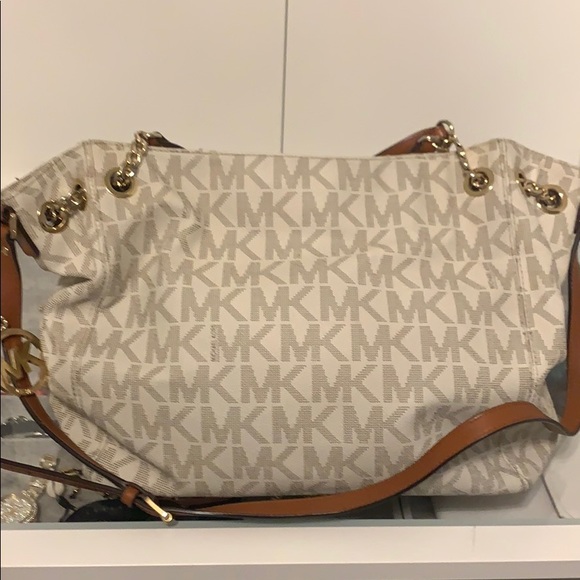 Michael Kors logo bag - Picture 1 of 3